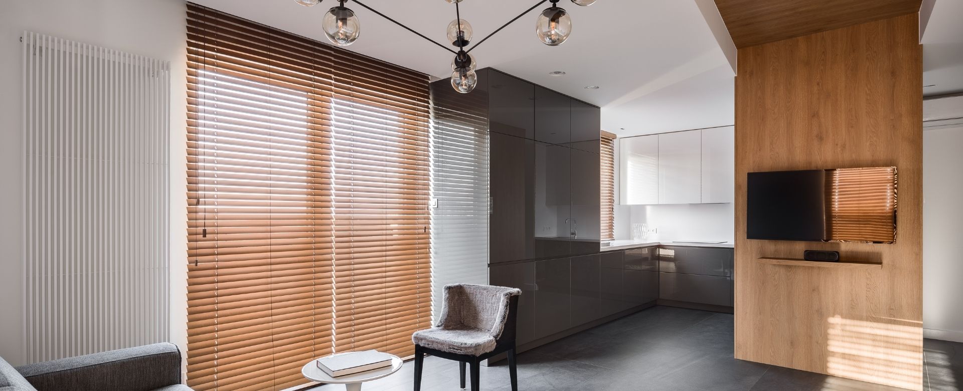 Custom vs Ready-Made Blinds – What’s Right for Your Home?